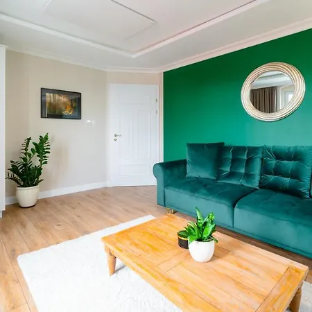 Hello Apartamenty Deptak - Royal Green Appartamento Karpacz